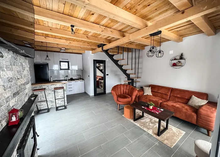 Brvnara Tarin Osmeh بيت للعطل Sekulic