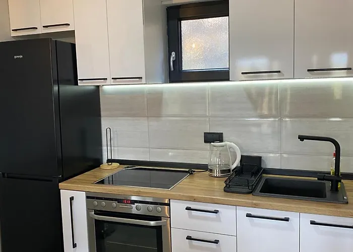 بيت للعطل Brvnara Tarin Osmeh