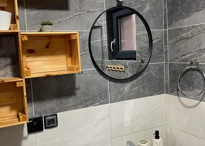 Brvnara Tarin Osmeh * Sekulic